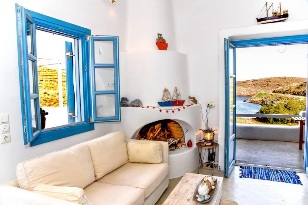 Villa Niloya Kythnos Loutrá Extérieur photo
